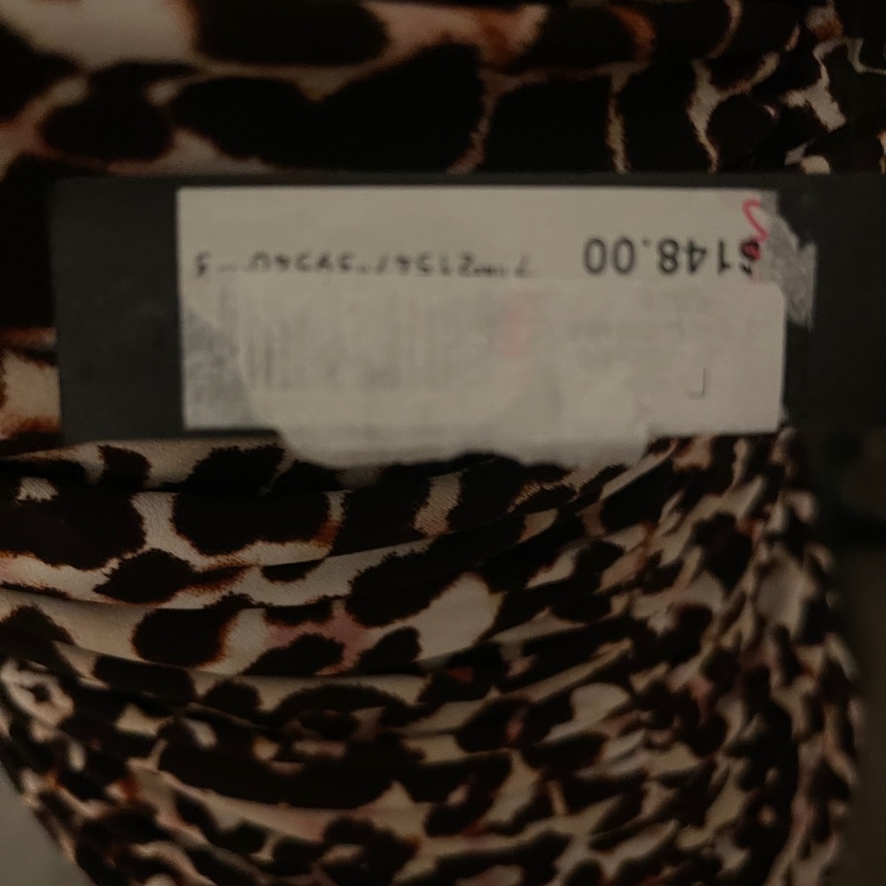 Madison Leopard Print Midi Dress Size 8 NWT | Ruched Bodice, Beaded Neckline, - Picture 4 of 8